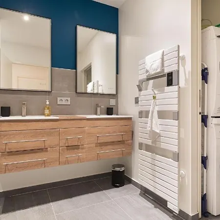 Apartment Lux Moderne 95 Square Meter *
