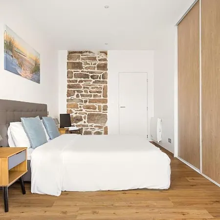 Lux Moderne 95 Square Meter *